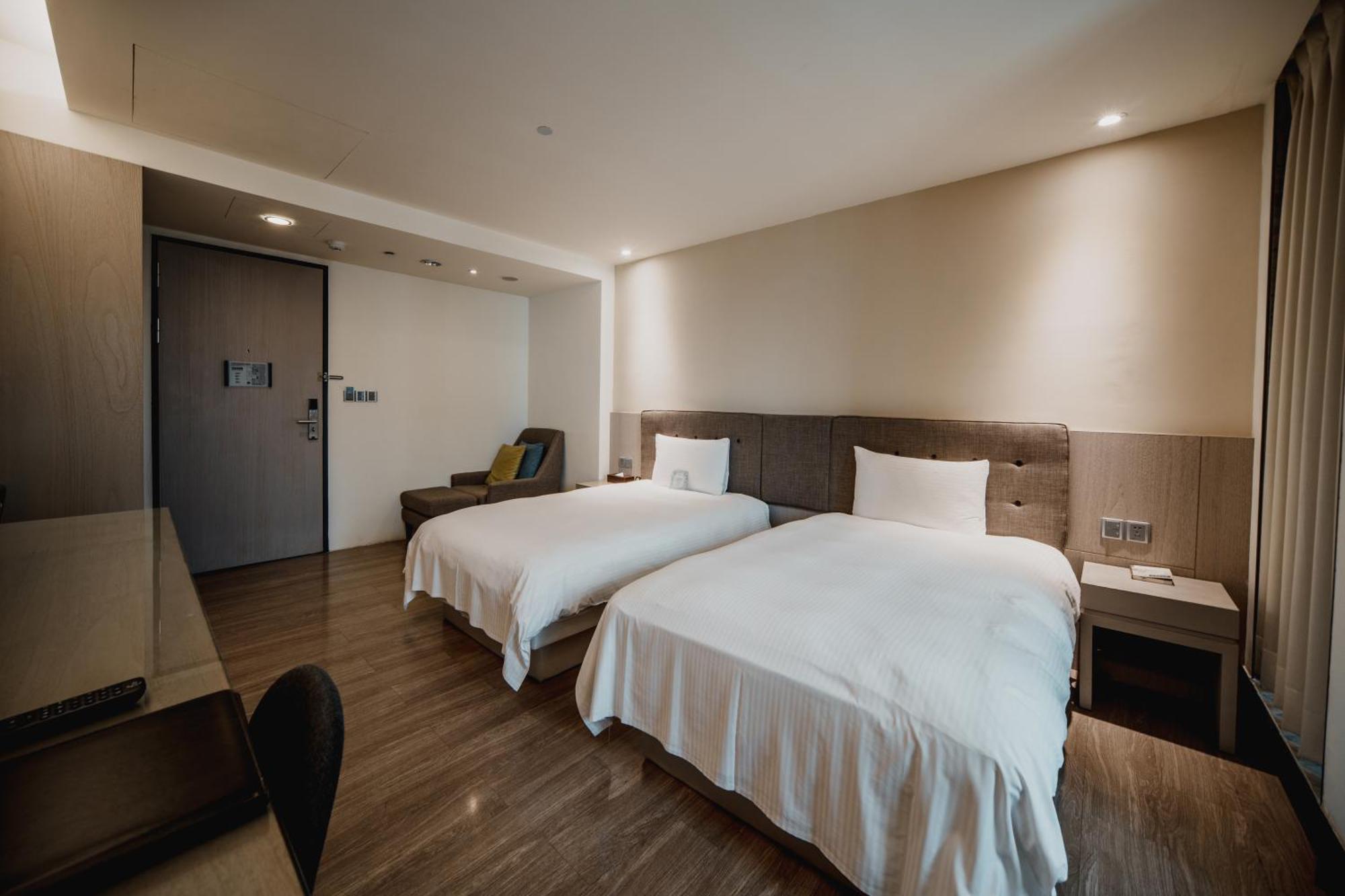 Hub Hotel Kaohsiung Yawan Branch Luaran gambar