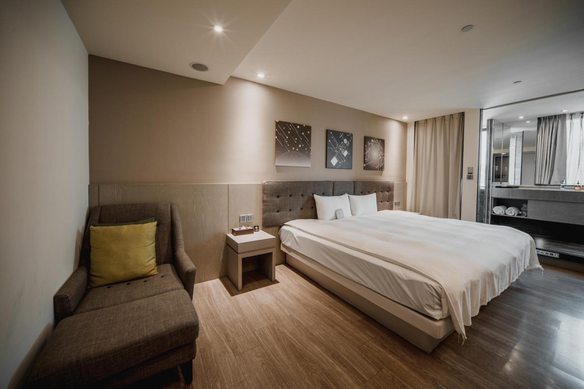 Hub Hotel Kaohsiung Yawan Branch Luaran gambar