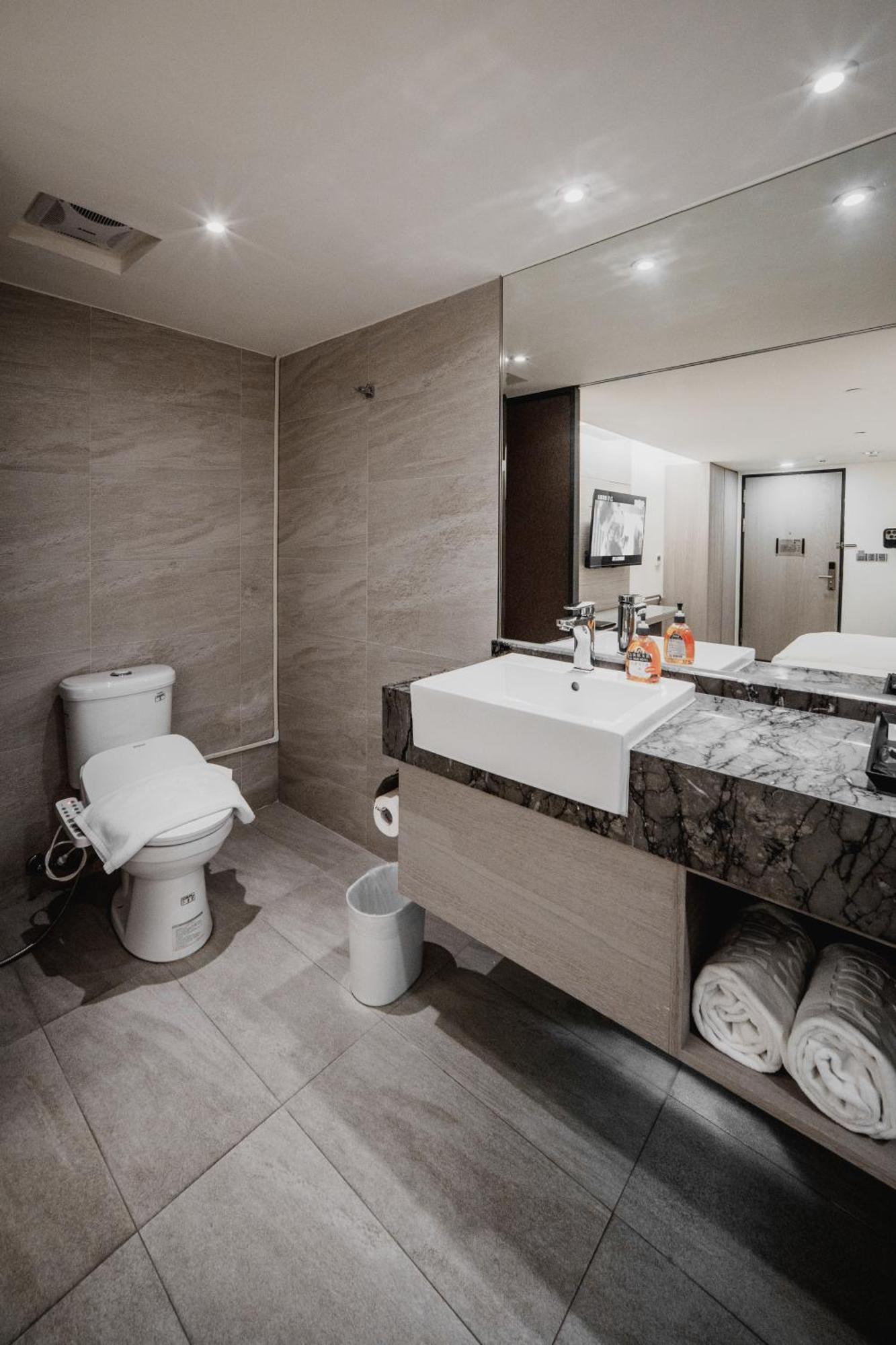 Hub Hotel Kaohsiung Yawan Branch Luaran gambar