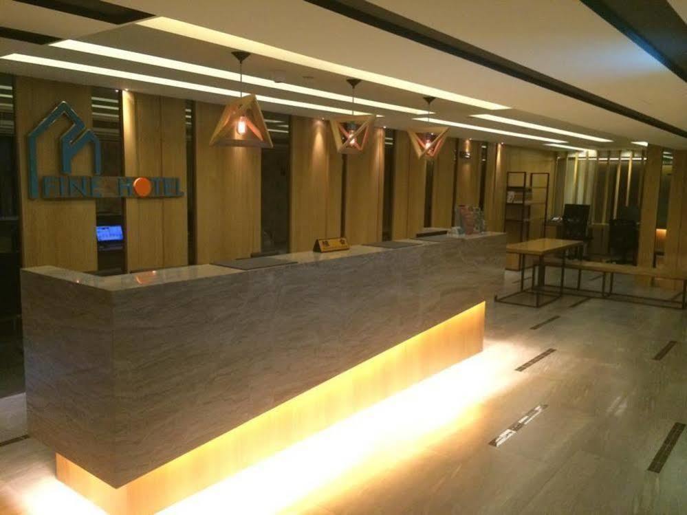 Hub Hotel Kaohsiung Yawan Branch Luaran gambar