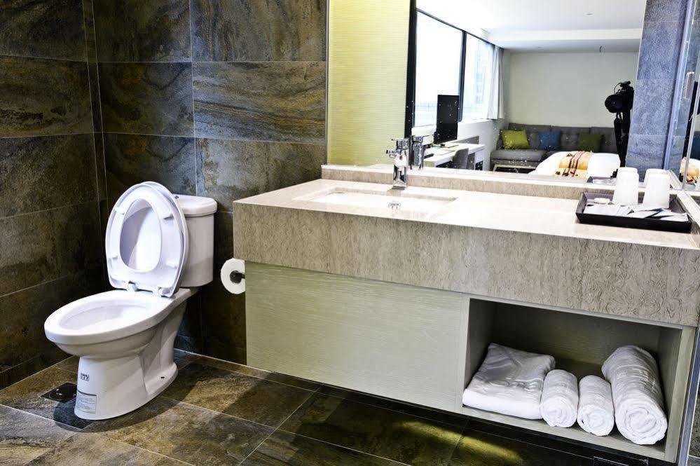 Hub Hotel Kaohsiung Yawan Branch Luaran gambar